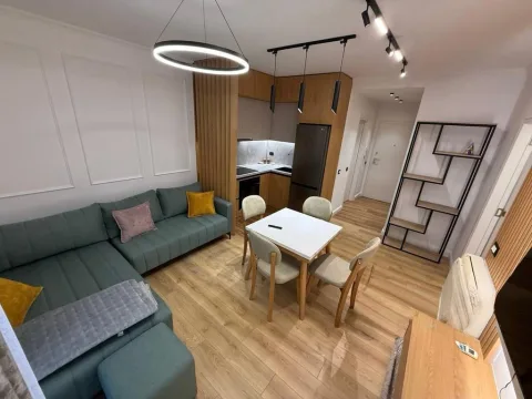 APARTAMENT ME QIRA 1+1 NE QENDER , TIRANE