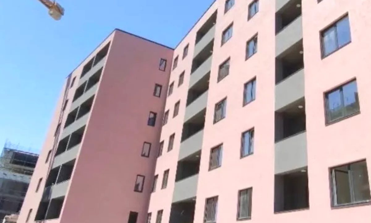 🔥 OKAZION‼️ SHITET APARTAMENT 2+1 + 2 TUALETE + PARKIM 🔥