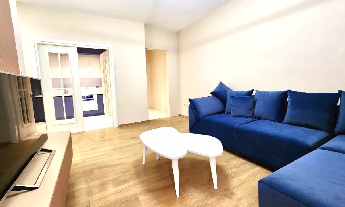 🏡 ME QERA: 2+1 Pamje Panoramike ne Liqenin e Thate 📍 Rruga Hamdi Garunja – Sauk | 105m2 | 70,000 Leke/Muaj