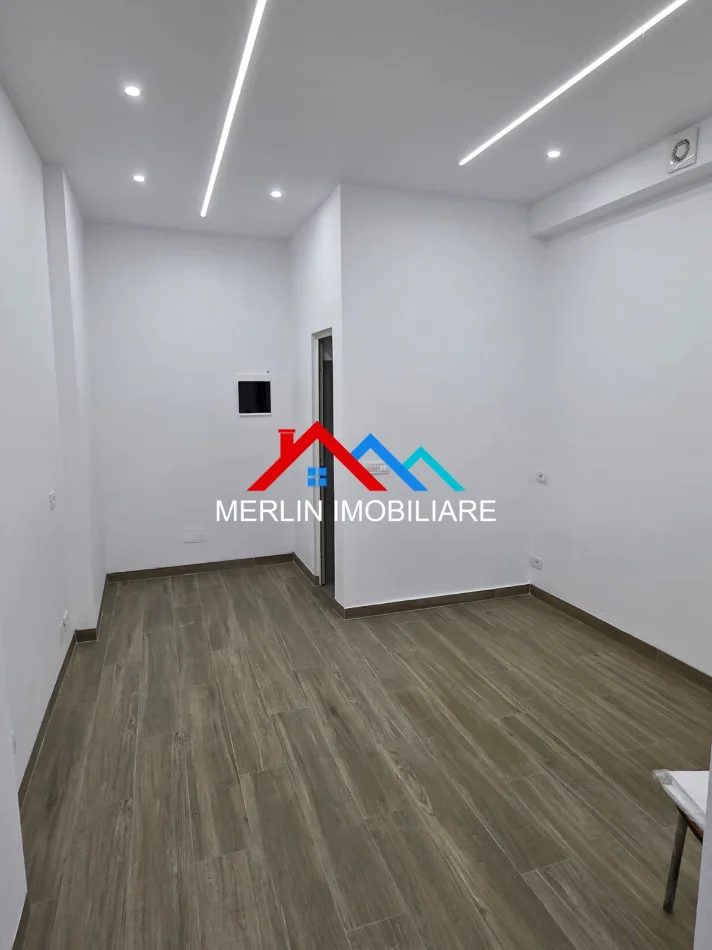 Tirane, shitet ambjent biznesi Kati 0, 27 m² 110.000 € (RRUGA BILAL GOLEMI,KOMUNA E PARISIT)