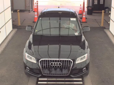 Shitet Audi Q5 3.0 TDI – Viti 2014 – Full Panorama