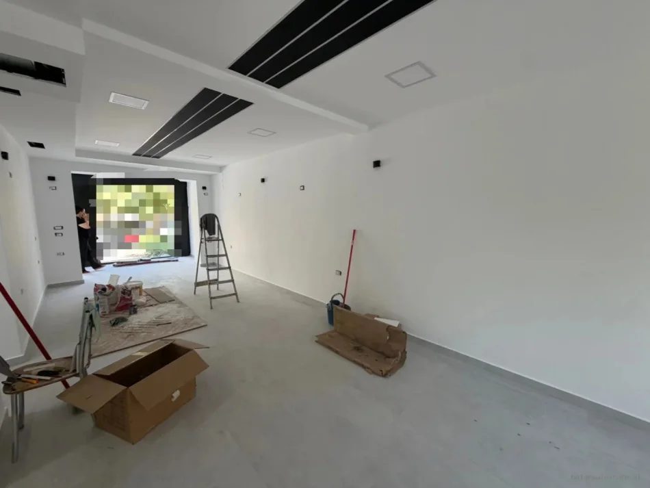 Tirane, jepet me qera apartament 2+1 Kati 0, 150 m² 5.000 € ([BD21944])