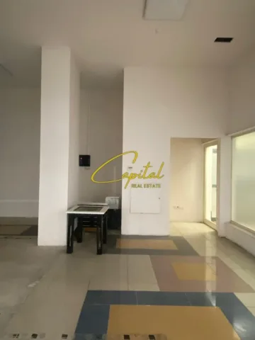 Tirane, shitet ambjent biznesi Kati 1, 65 m² 195.000 € (RRUGA E BARRIKADAVE)