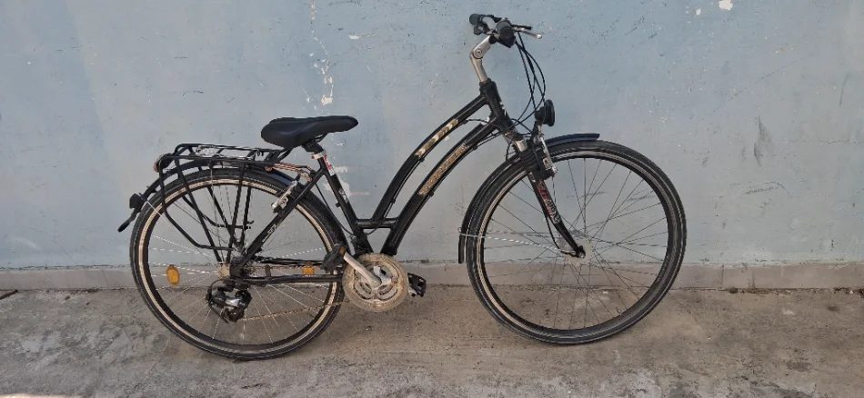 Tirane, oferte biciklete 26 gri e erret 190 €