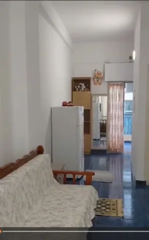 Vlore, jap me qera apartament ne plazh 1+1+A+BLK Kati 1, 60 m² ,30 euro/nata (Nermin Vlora,Mbas Shkolles Industriale)