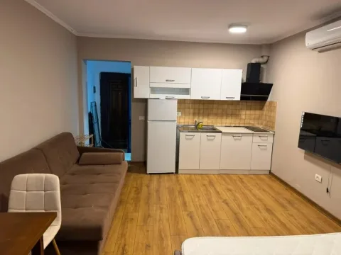 Tirane, jepet me qera apartament Studio Kati 1, 35 m² 400 € (Stadiumi Dinamo)