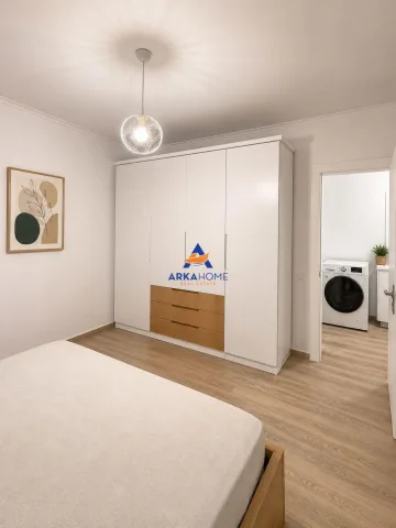 JEPET APARTAMENT ME QERA 1+1+BALLKON "ISH PARKU, PAS GLOBE"