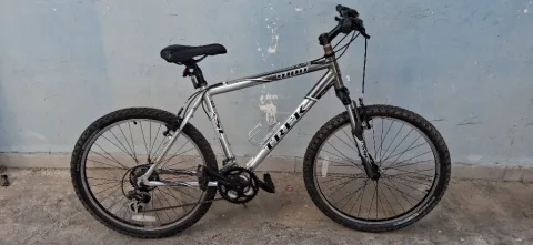 Tirane, oferte biciklete 28 gri e hapur 200 €