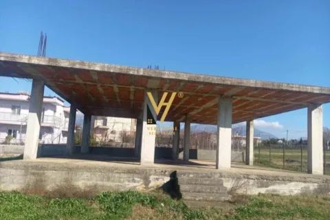 Tirane, shitet truall , 1.000 m² 82.400 € (KAMEZ)