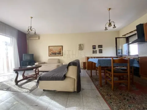 Tirane, shitet apartament 2+1 Kati 6, 120 m² 180.000 € (Medreseja CAPITAL146822)