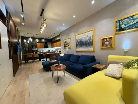 Tirane, shitet apartament duplex Dublex Kati 1, 127 m² 280.000 € (Rezidenca kodra e diellit)