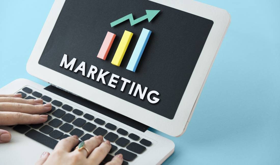 Sherbime per Content Creator & Social Media Manager