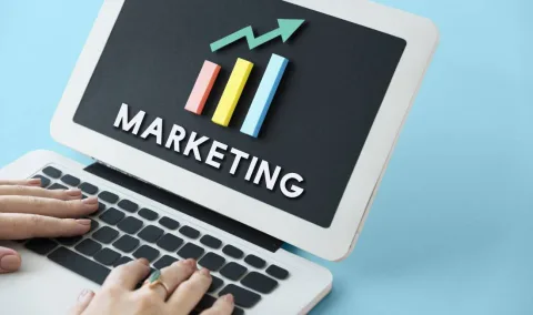 Sherbime per Content Creator & Social Media Manager