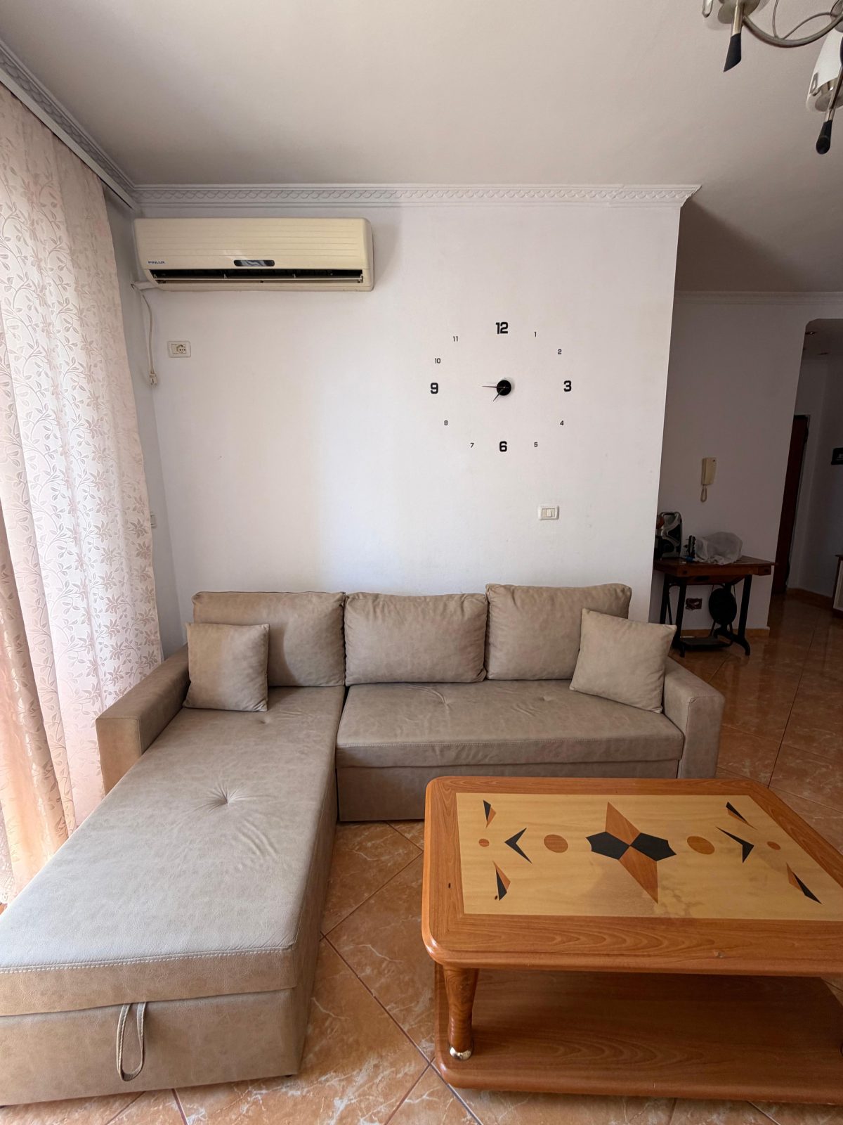 Apartament 1+1 ne Shitje Tek Rrethrrotullimi Astirit ID5385