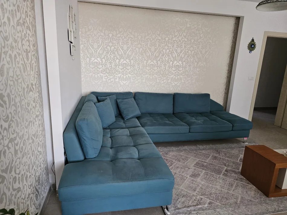 Tirane, Shitet kënd në gjëndje shumë të mirë (Përmasat 230 × 290) 300 €