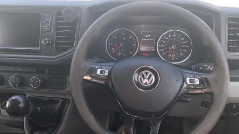 Tirane, shes Furgon Wolkswagen , e bardhë manuale 10.000 €