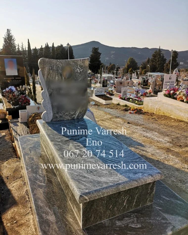 Tirane, shes Punime varresh ne tufine - Varr granit Verde Marina 250 €