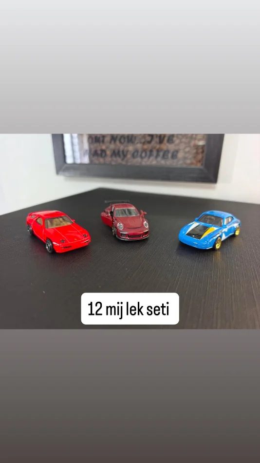 Tirane, shes Sete makinash metalike 25 €