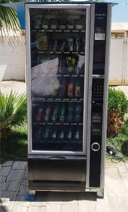 Durres, ofroj Shiten Makineta Automatike Bianchi dhe Necta Durres Plazh +355692387400