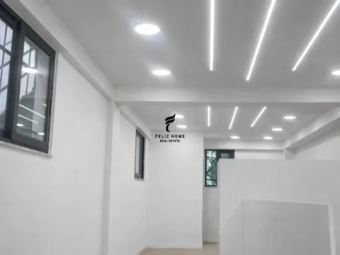 Tirane, jepet me qera dyqan Kati 0, 48 m² 1.400 € (21 DHJETORI)