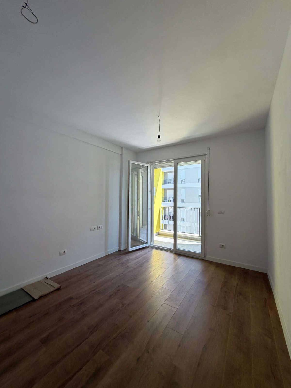Apartament 1+1 me qira