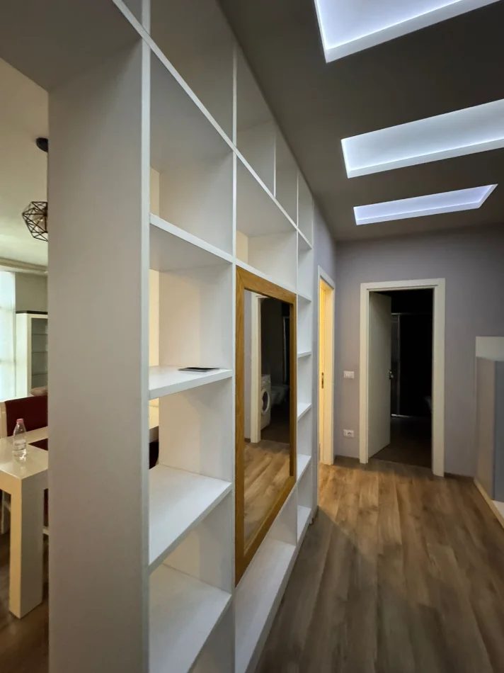Tirane, jepet me qera apartament 2+1+Aneks+Ballkon Kati 6, 100 m² 500 € (TEK RRETHI)