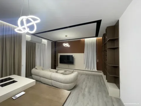 Tirane, jepet me qera apartament 2+1+Ballkon Kati 1, 108 m² 850 € (Ish Dogana)