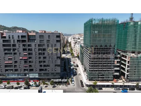 Tirane, shitet apartament 1+1 Kati 7, 67 m² 184.000 € (Komuna e Parisit)