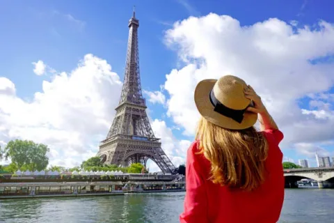 Tirane, oferte City-tour | Vizita qytetesh 3 Ditë në Paris 175 €/p