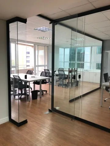 Tirane, jepet me qera zyre Kati 2, 110 m² 1.650 € (BLLOKU)