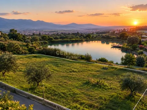 Tirane, shitet toke , 4.480 m²