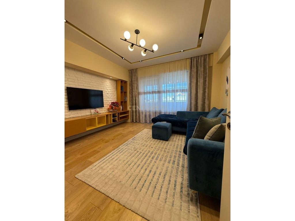 0699436774 Exclusive ! SHITET APARTAMENT 2+1 RRUGA E RE E PO