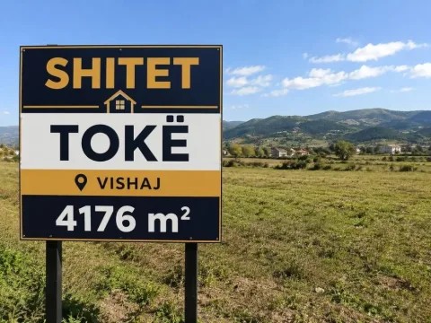 Tirane, shitet truall , 4.176 m² 417.600 € (Vishaj)