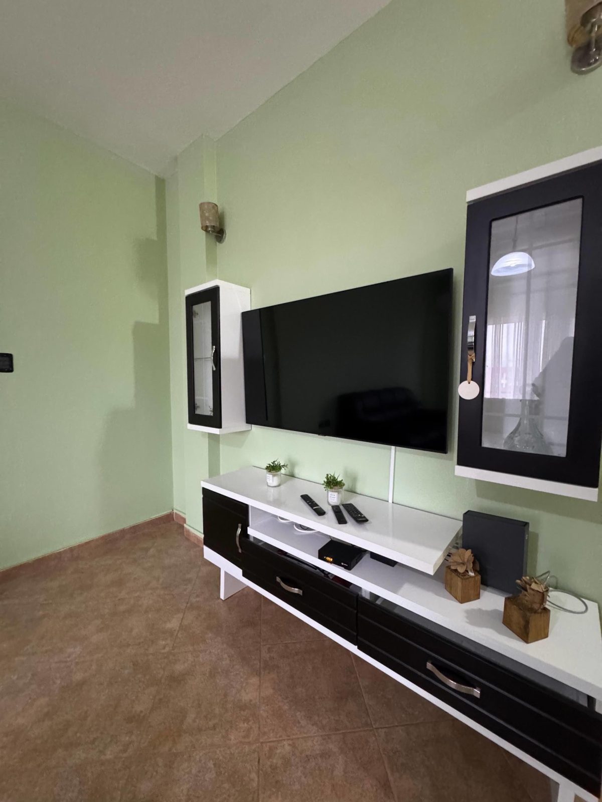 Apartament 2+1 per qera