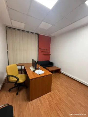Tirane, jepet me qera zyre Kati 2, 60 m² 1.000 € (Rruga e Elbasanit)