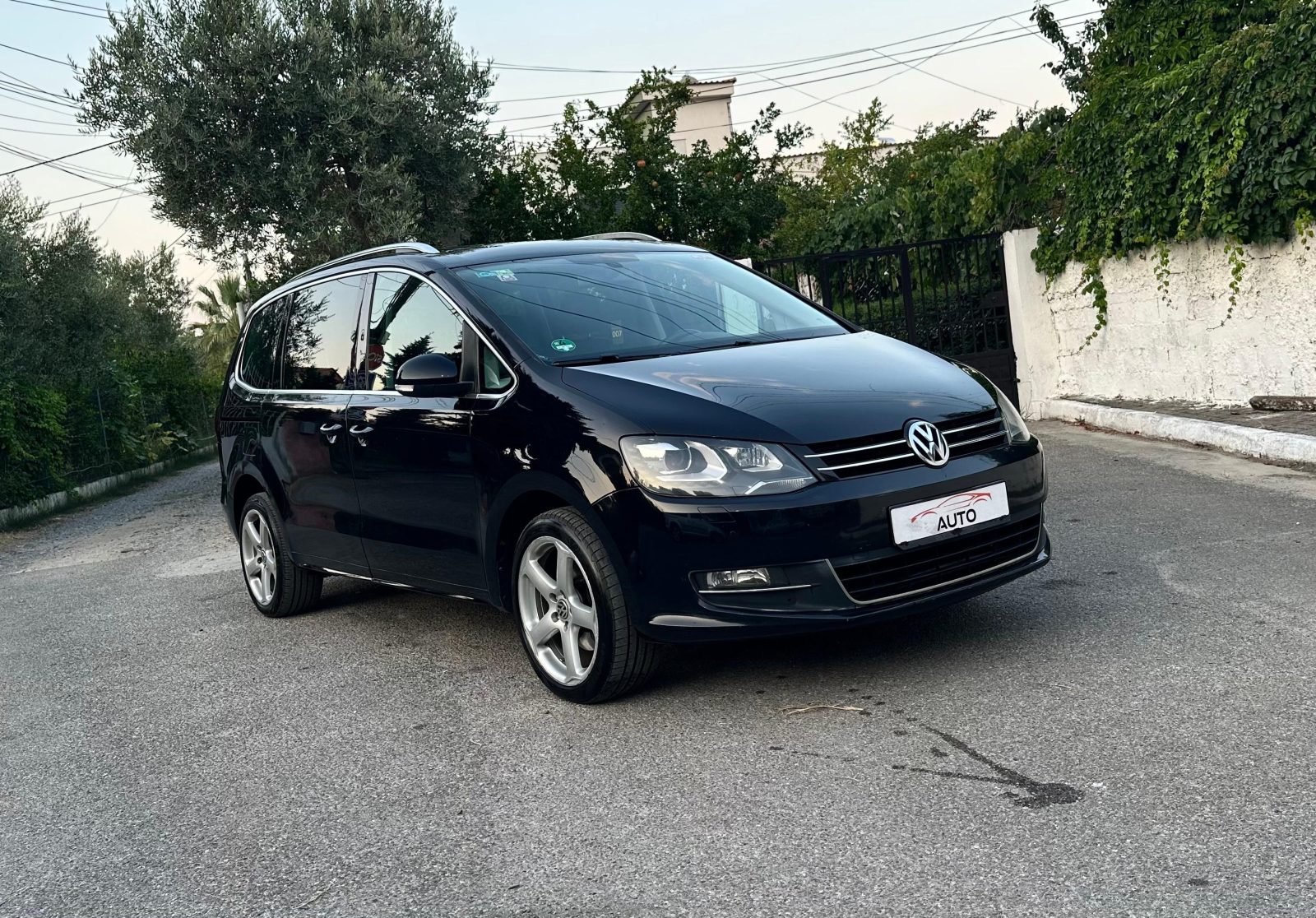 VW Sharan 2.0 TDI Automat 7 vende