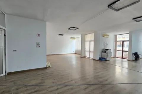 Tirane, jepet me qera zyre , (BLLOK) TIRANE