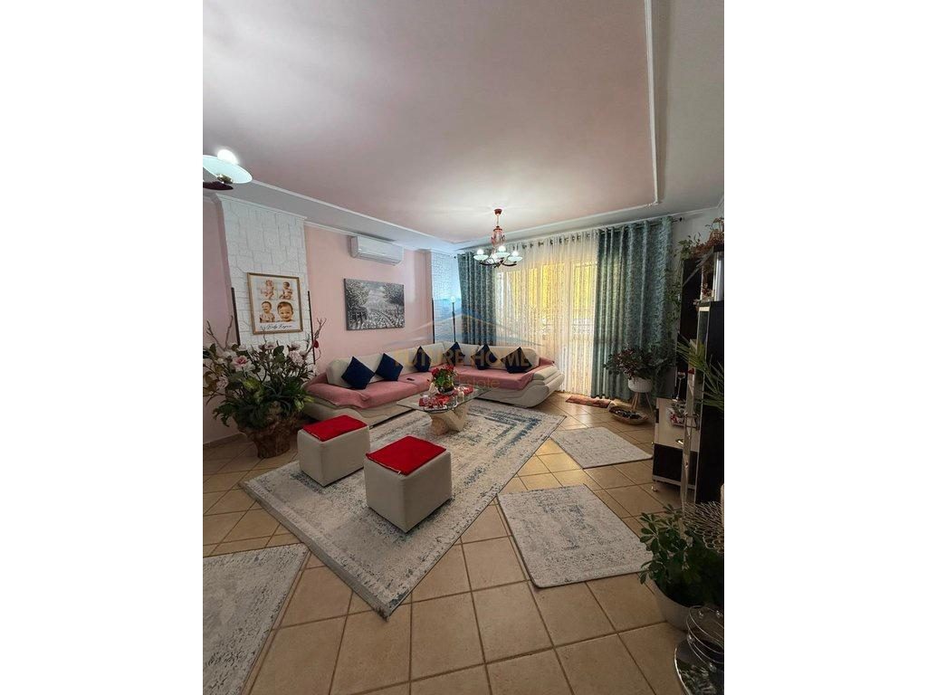 0694603851,Shitet, Apartament 3+1+2, Rruga Sami Frasheri, Ti