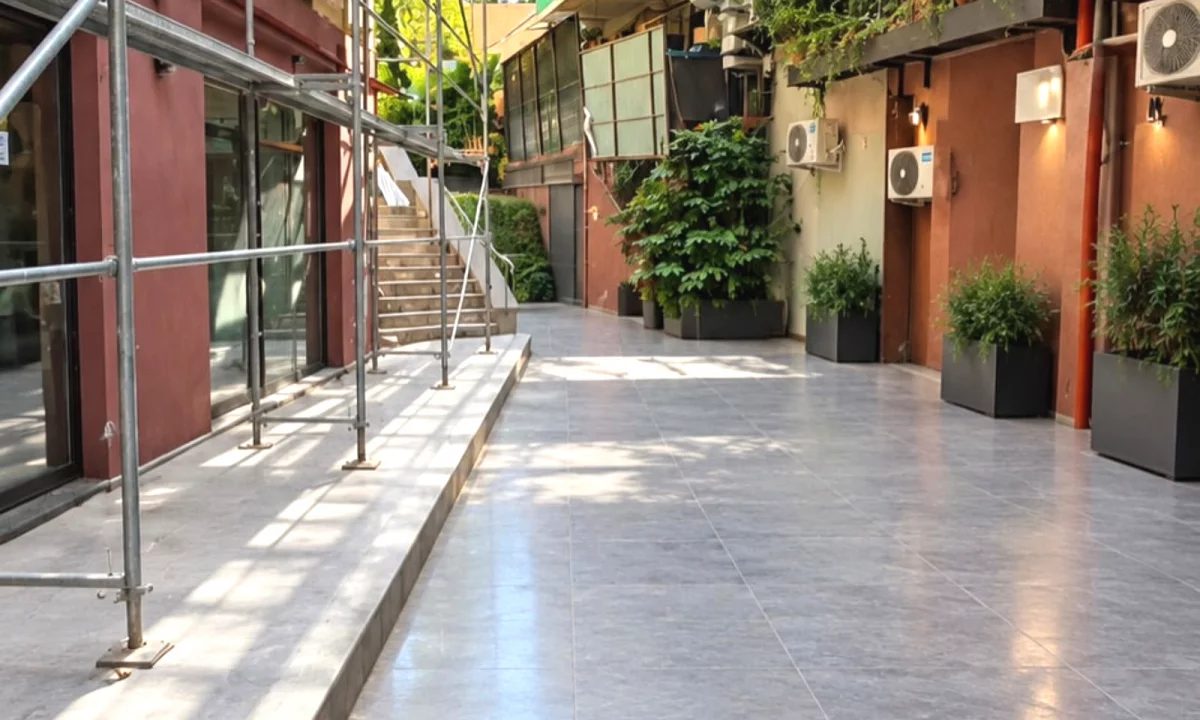 Shitet Ambient Biznesi tek Rrruga e Elbasanit perball Lion 1