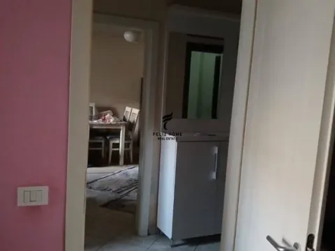 Tirane, shitet apartament 1+1 Kati 1, 73 m² 93.000 € (FRESKU)