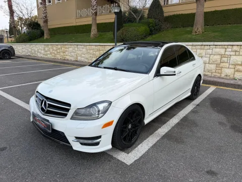 MERCEDES C300 AMG LINE 2012