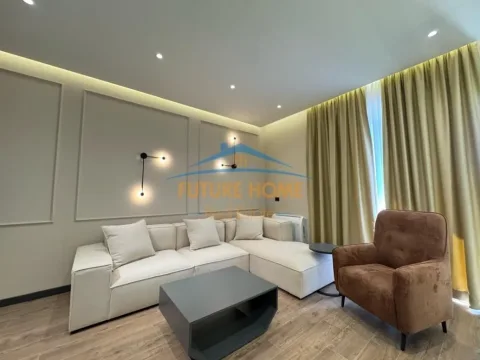 Tirane, jepet me qera apartament 1+1+Ballkon Kati 5, 78 m² 950 € (Kompleksi Delijorgji, Tirane)