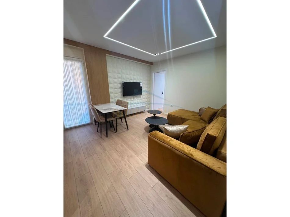 Tirane, shitet apartament 1+1 Kati 6, 60 m² 110.000 € (Misto Mame)