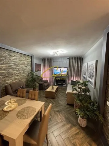 Tirane, jepet me qera apartament 2+1 Kati 4, 80 m² 700 € (21 DHJETORI)