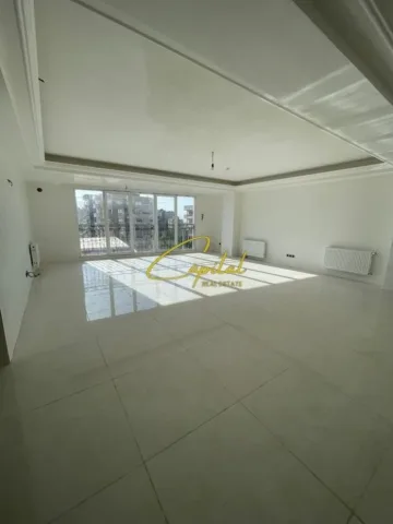 Tirane, shitet ambjent biznesi Kati 1, 45 m² 150.000 € (ASTIR)
