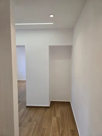 Tirane, shitet apartament 1+1 Kati 1, 30 m² 85.000 € (Rruga Bardhyl)