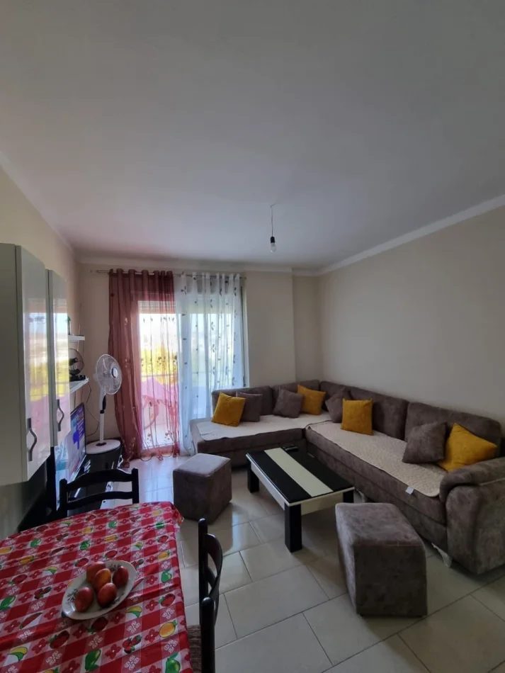 Tirane, jepet me qera apartament 2+1 Kati 3, 90 m² 600 € (Vlora)