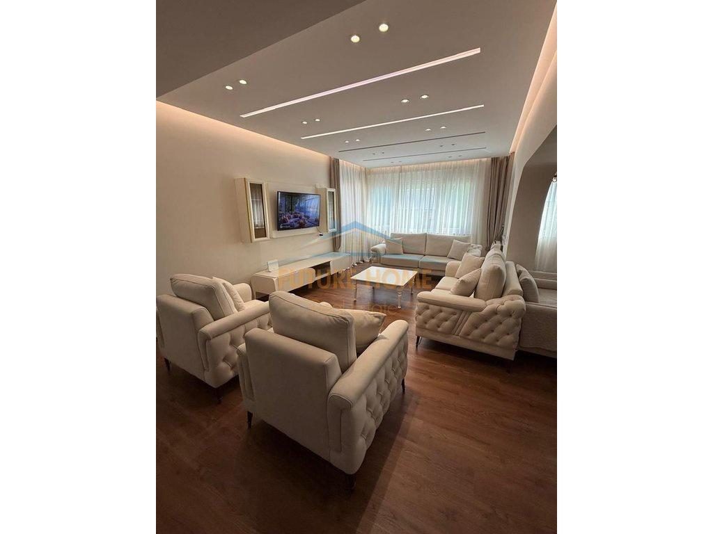 Qira, Apartament 2+1+2, Bllok