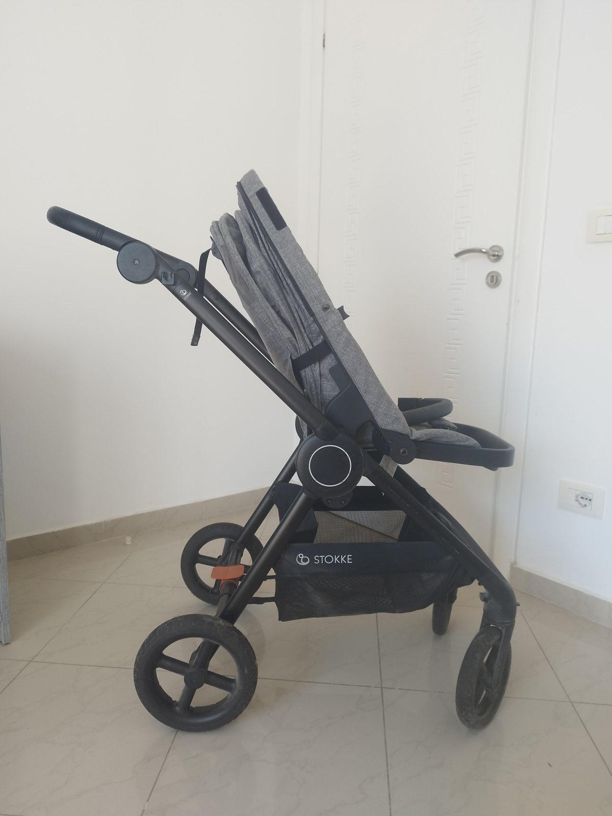 Shitet Stokke 2 në 1 – shumë pak e përdorur