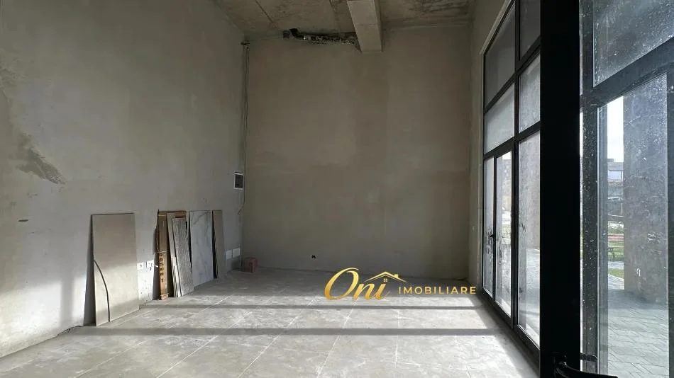 Tirane, jepet me qera dyqan Kati 0, 45 m² 550 € (OASIS RESIDENCE)